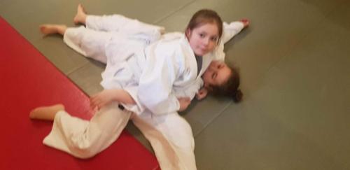 20839DE0-0964-46AD-A9AF-CB2985FB3B7F