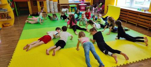 5EC00104-C8AB-42D9-B25D-F4CF76653A50