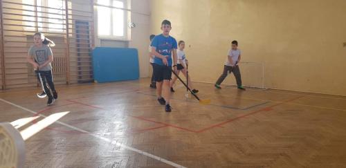 F9FE4E77-CB62-4D06-B1E7-0CDA4A63B577